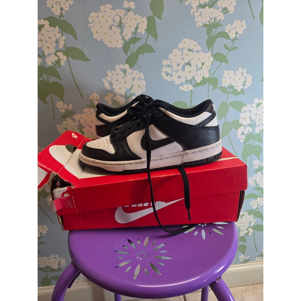 Nike Dunk Low GS Panda White Black CW1590-100 Size 5.5Y Kids Mens 5.5 Womens 7